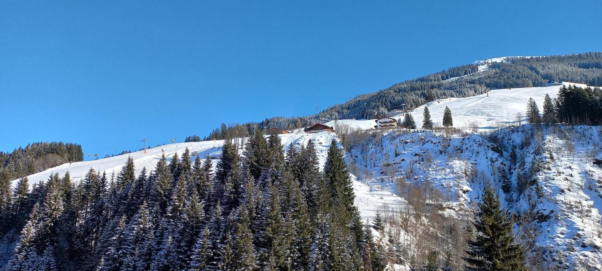 Appartementhaus Daniel Saalbach-Hinterglemm Exterior photo